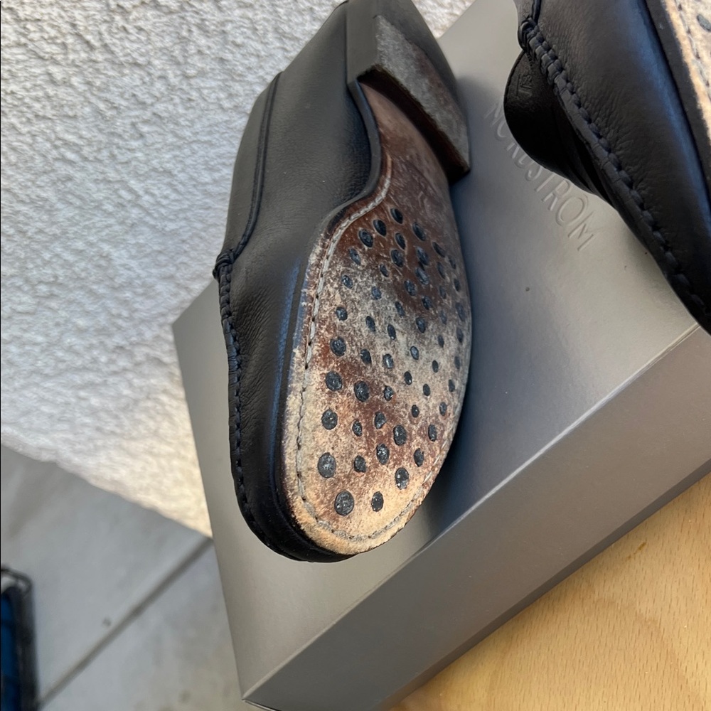 Tod's Black Leather Loafers - Picture 14 of 16